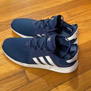Adidas casual gum sole shoes